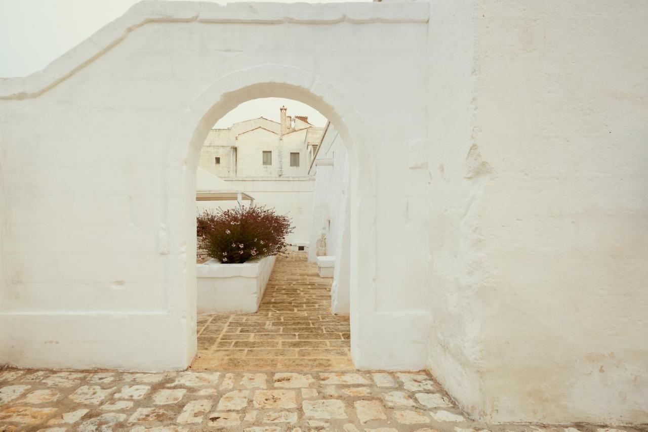 Masseria Le Carrube ออสตูนี ภายนอก รูปภาพ