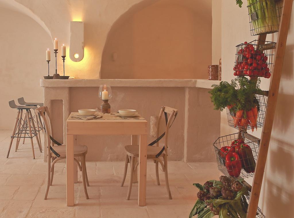 Masseria Le Carrube ออสตูนี ภายนอก รูปภาพ