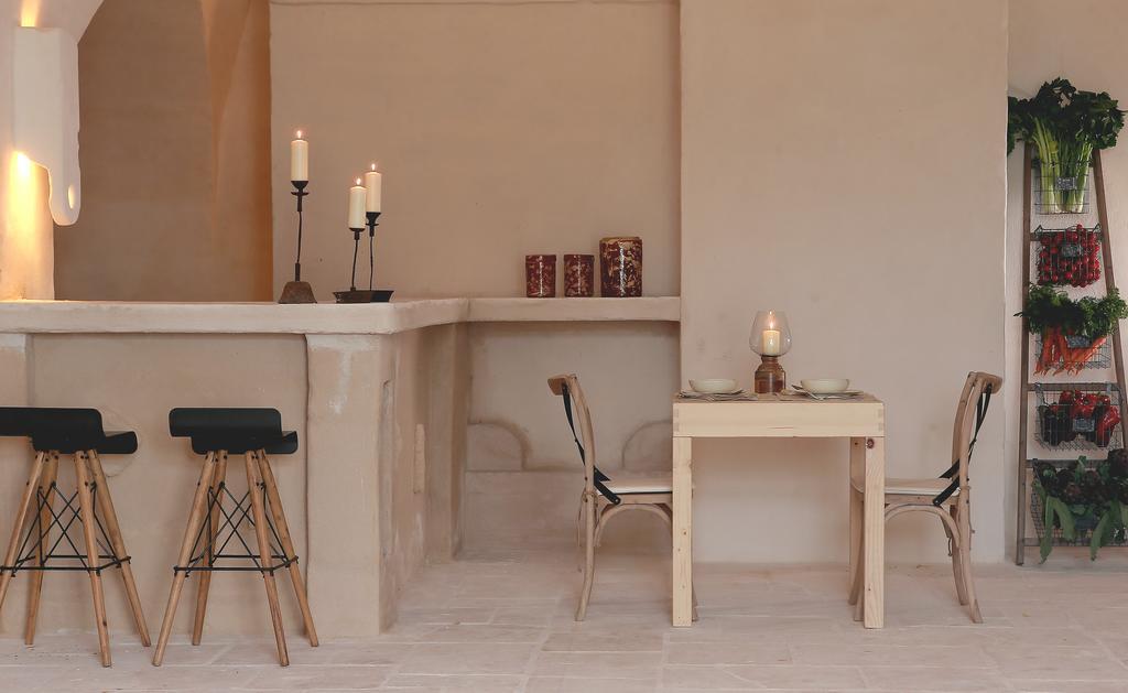 Masseria Le Carrube ออสตูนี ภายนอก รูปภาพ