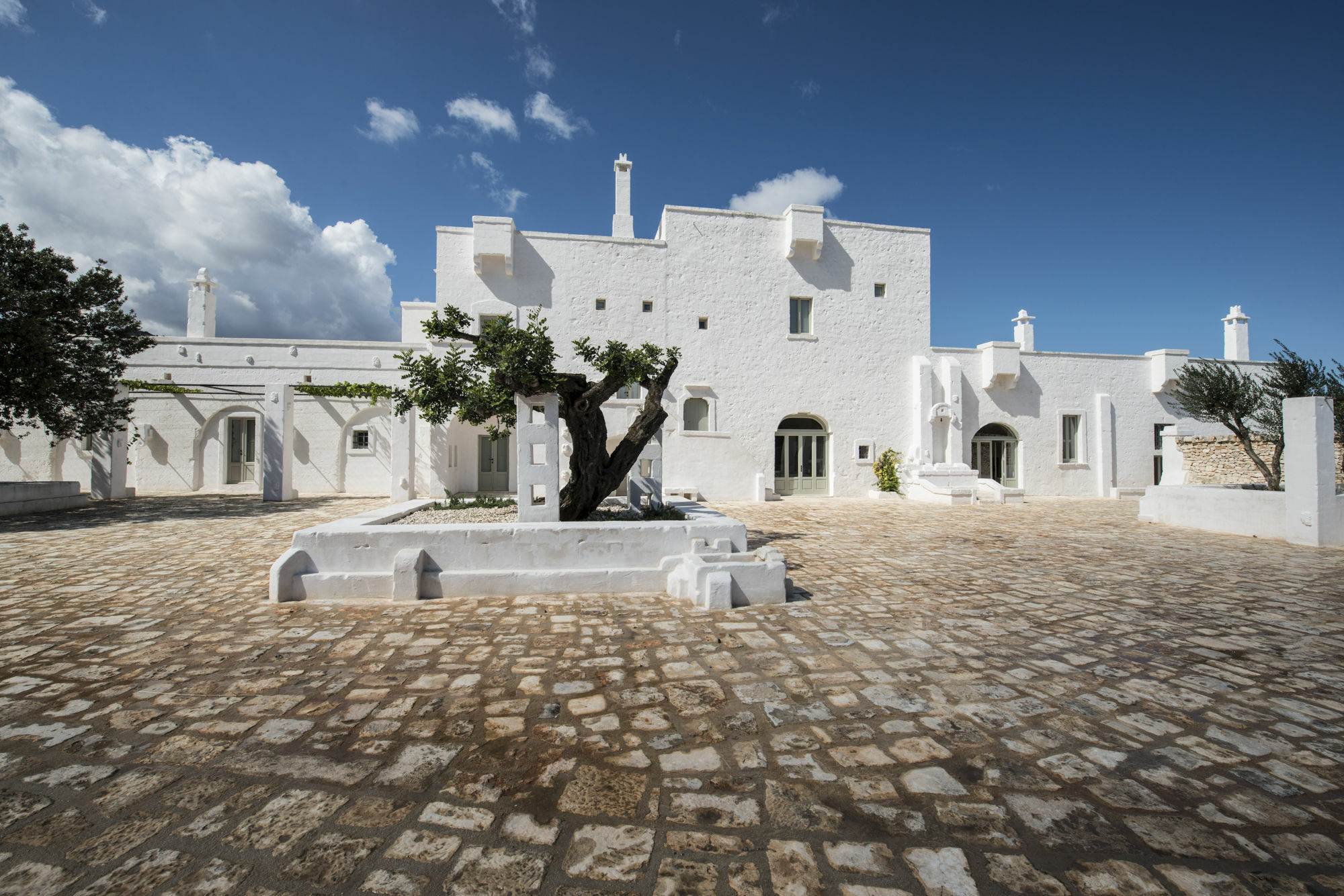 Masseria Le Carrube ออสตูนี ภายนอก รูปภาพ